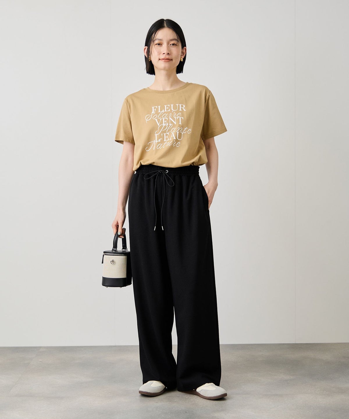 Idnes FLEUR ロゴTシャツ レディース メール便 対応商品
