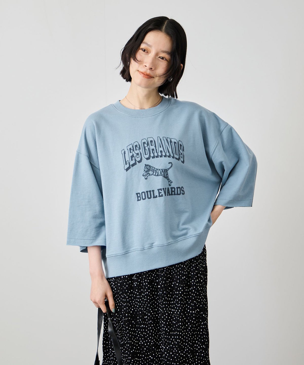 Idnes ミニ裏毛 フロントプリント 5分袖Tシャツ レディース メール便 対応商品