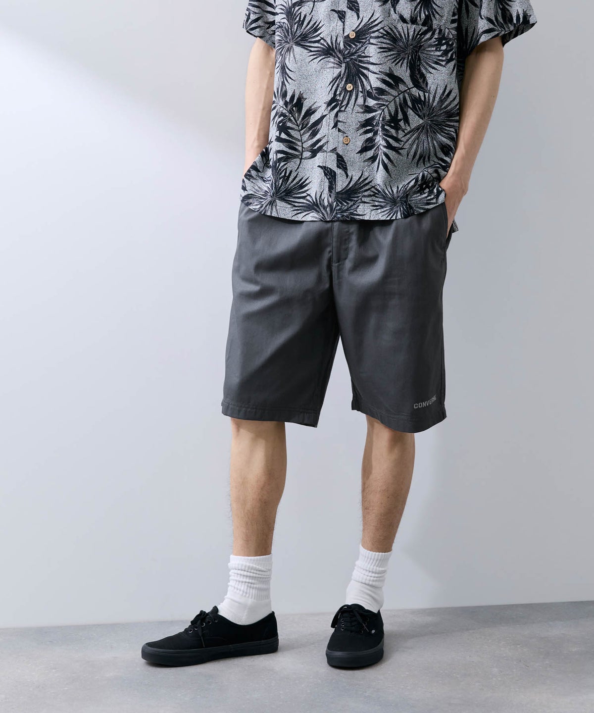 CONVERSE ツイルショートパンツ メンズ