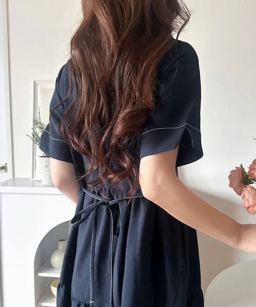 Classical Elf 【接触冷感・吸水速乾・UVカット・防シワ機能付き】愛らしさも上品さもわたしのもの。キーネックリボンティアードワンピース商品画像-26