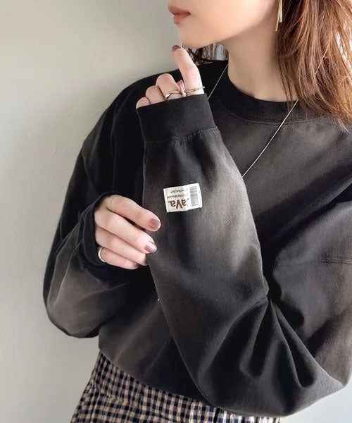 Classical Elf 《JaVaジャバコラボ》垢抜け!大人のストリートstyleを作る。綿100%スプレーダイオーバーサイズTシャツ(長袖) 商品画像-11