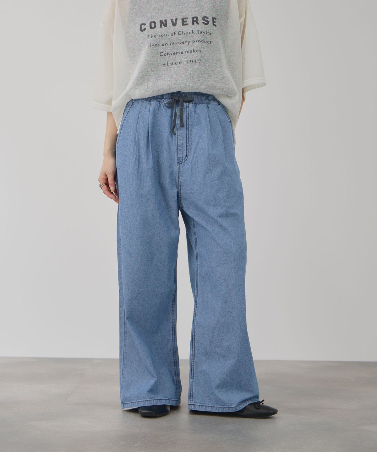 NAVY 毎日はきたくなるデニム「マイデニ」 シャンブレーダブルタックワイドパンツ レディース