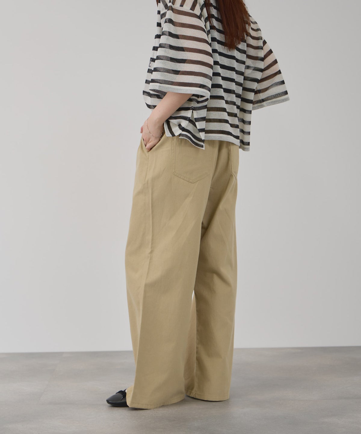 NAVY 毎日はきたくなるデニム「マイデニ」 シャンブレーダブルタックワイドパンツ レディース