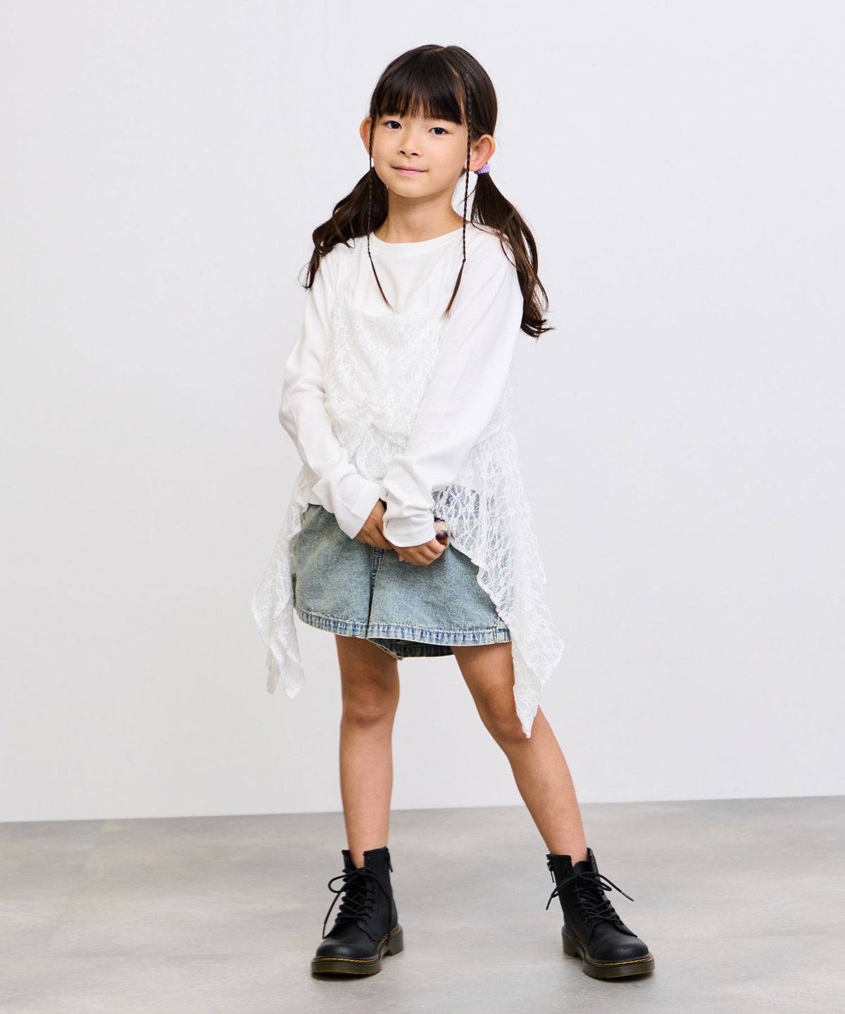 RICH MIX ケミカル加工 コットンデニムショートパンツ ハートチャーム付き キッズ