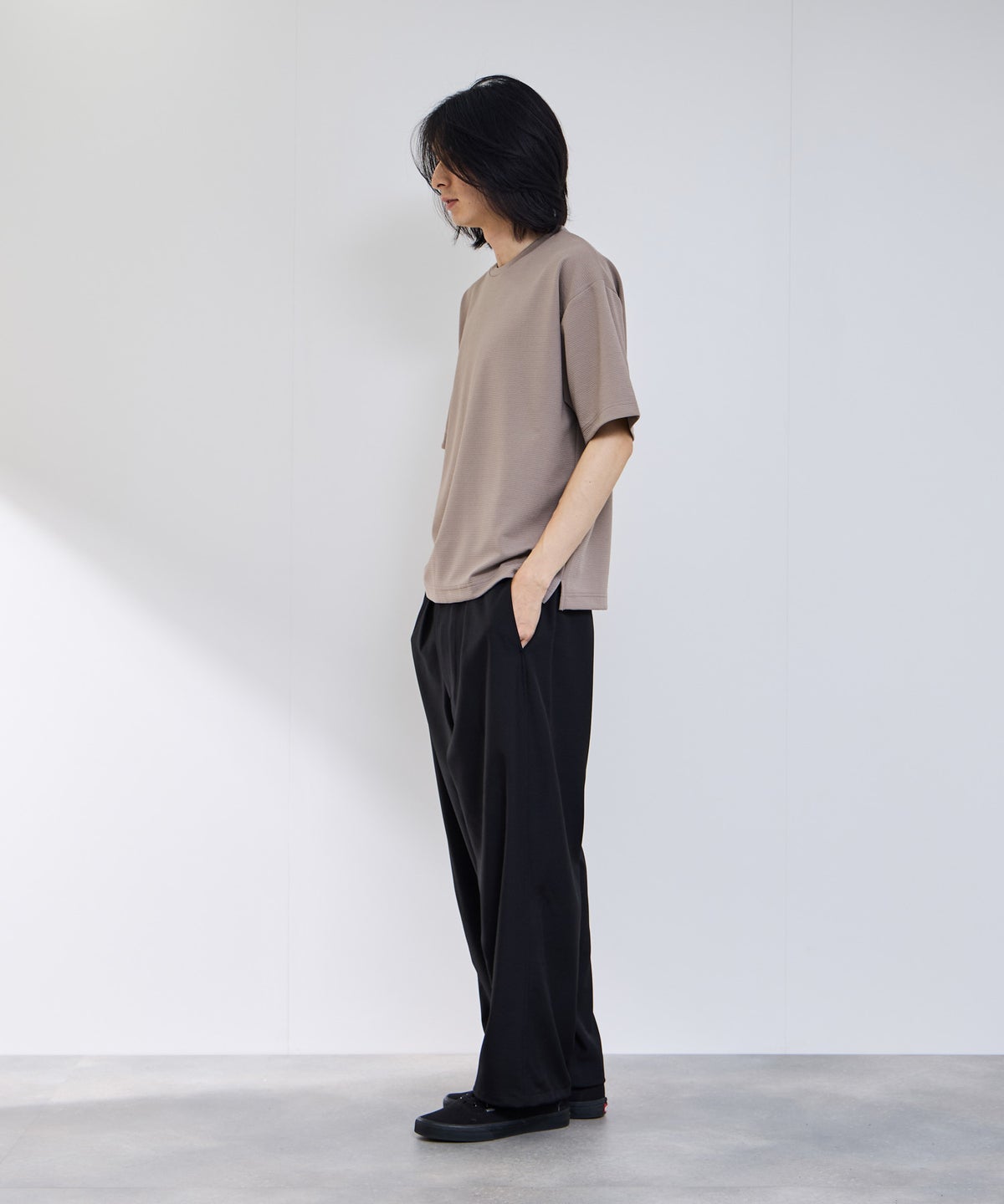 URBAN COLLECTION リップル テーパードシルエット クルーネック半袖Tシャツ メンズ メール便 対応商品