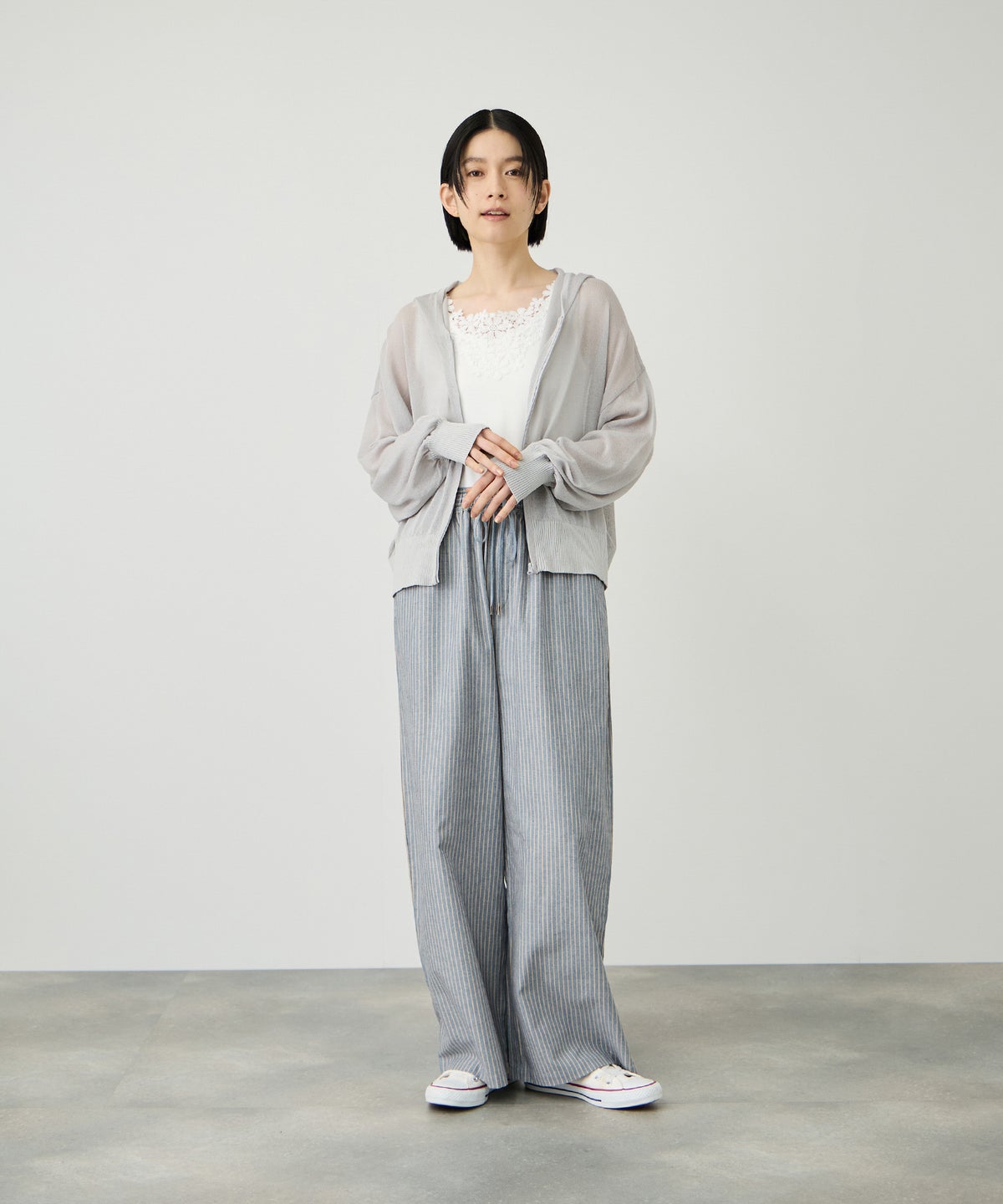 Idnes ウォッシャブルシアーハイゲージニットパーカー レディース