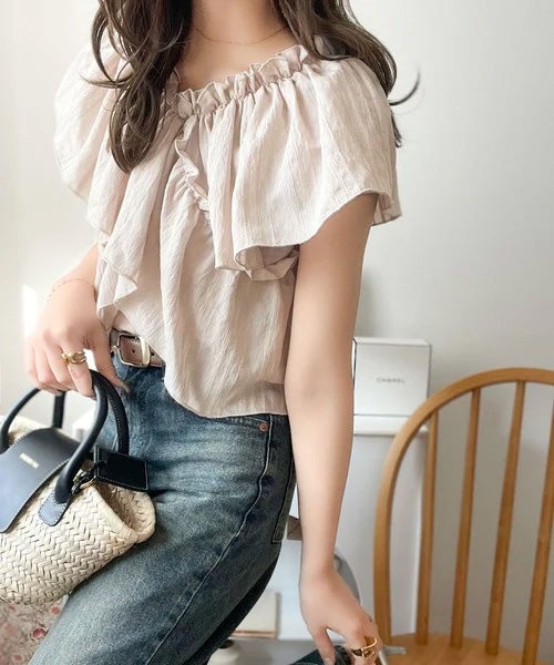 Classical Elf 大人ガーリーに見せる。2wayオフショルフリルデザインシアーブラウス商品画像-26