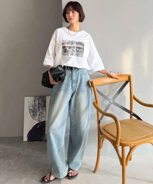 Classical Elf 《JaVaジャバコラボ》【接触冷感機能付き】ラフな一枚に物語を。海外フォト刺繍オーバーサイズTEE（半袖）商品画像-11