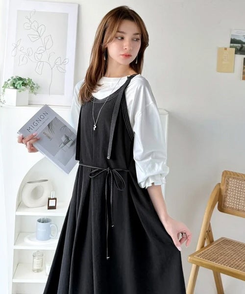 Classical Elf【UVカット・防シワ・吸水速乾・接触冷感機能付き】優しく揺れる、大人の抜け感。配色ステッチフロントタックショルダーストラップリボン付ロングワンピース商品画像-7