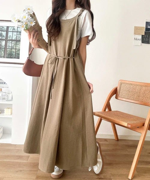 Classical Elf【UVカット・防シワ・吸水速乾・接触冷感機能付き】優しく揺れる、大人の抜け感。配色ステッチフロントタックショルダーストラップリボン付ロングワンピース商品画像-22