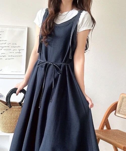 Classical Elf【UVカット・防シワ・吸水速乾・接触冷感機能付き】優しく揺れる、大人の抜け感。配色ステッチフロントタックショルダーストラップリボン付ロングワンピース商品画像-30