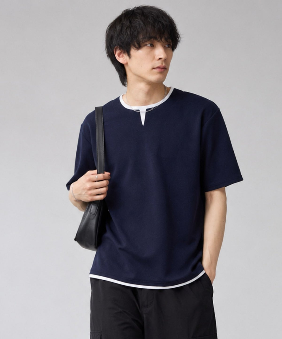 NAVY SARARI 冷感フェイクレイヤード キーネックTシャツ メンズ メール便 対応商品