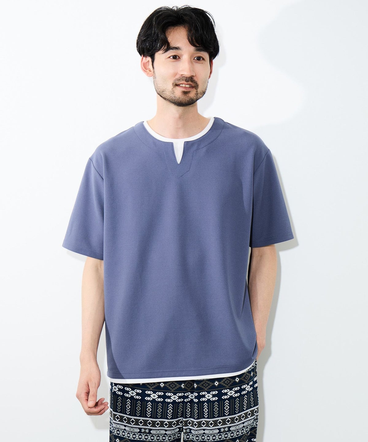 NAVY SARARI 冷感フェイクレイヤード キーネックTシャツ メンズ メール便 対応商品