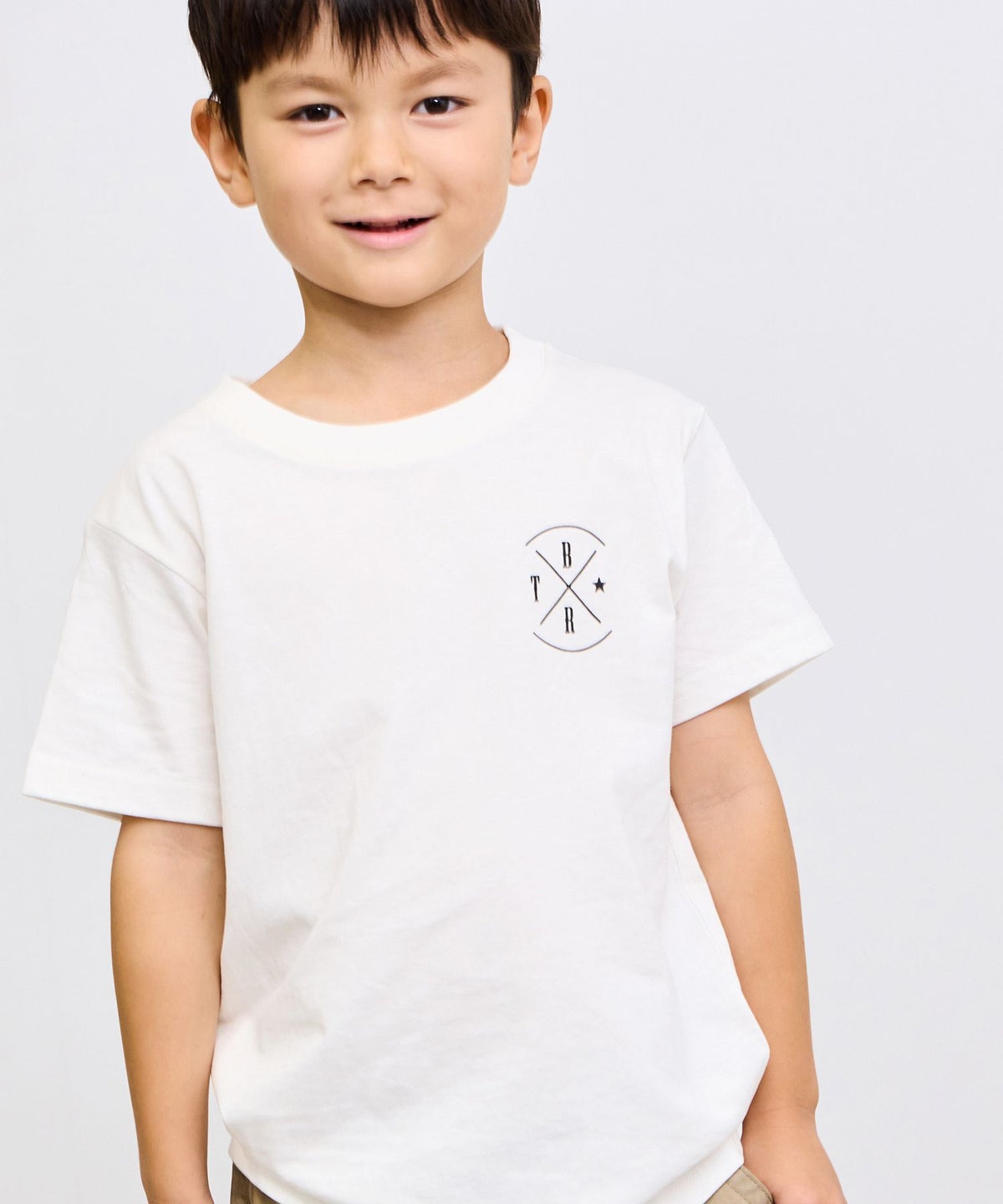 T-GRAPHICS ストリートグラフィック ロゴプリント半袖Tシャツ キッズ メール便 対応商品