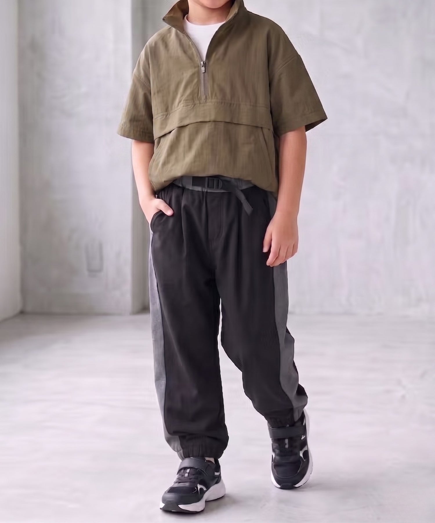NAVY SARARI 冷感ジョガーパンツ 切替デザイン キッズ