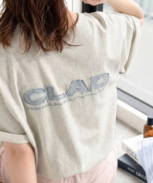 Classical Elf 《JaVaジャバコラボ》存在感あるロゴが着映える一枚◎綿100% 前後2wayツイルワッペンロゴ＆刺繍ビッグT（半袖）商品画像-1