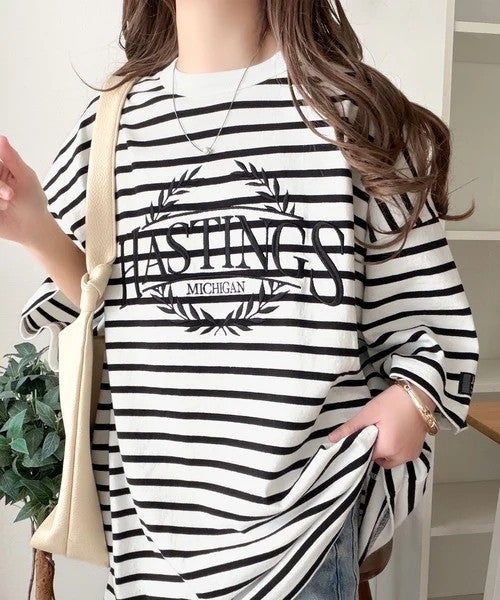 Classical Elf 《JaVaジャバコラボ》スタイリングに“雰囲気”を足す。綿100％オーバーサイズ古着デザイン風刺繍Tシャツ（半袖）商品画像-37