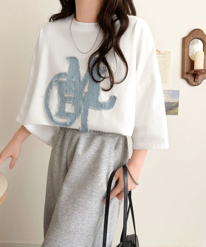 Classical Elf 【mily bilet】いつものカジュアルに、遊びをひとさじ。デニムフリンジワッペン使いコットン100%オーバーサイズTシャツ(半袖)商品画像-7