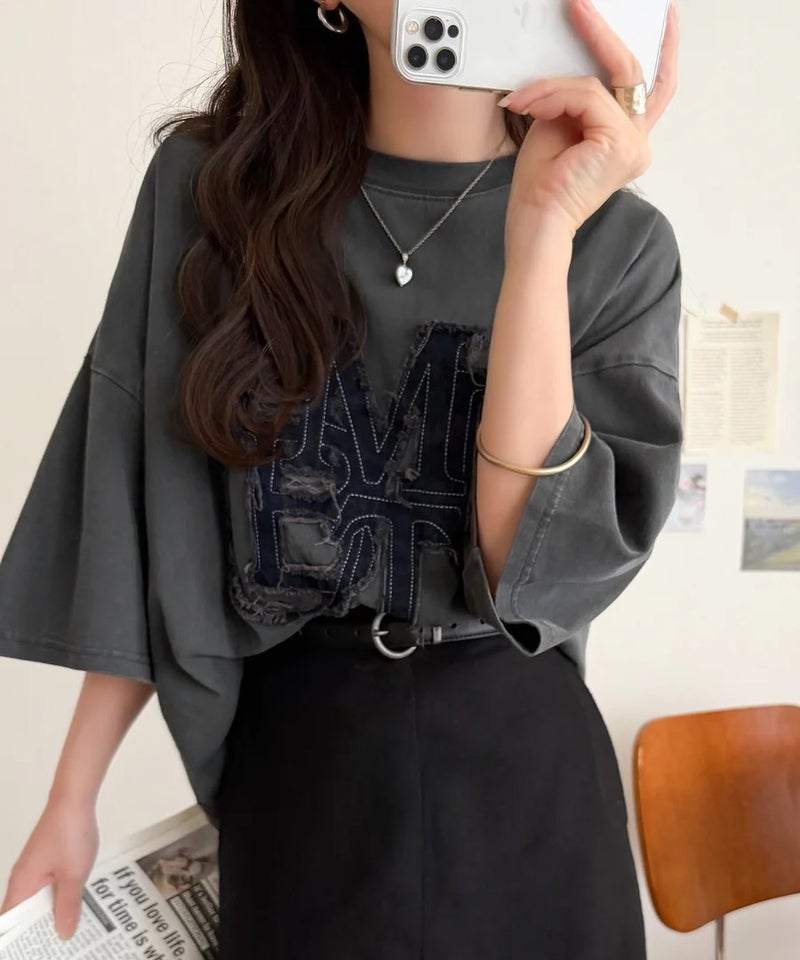 Classical Elf 【mily bilet】いつものカジュアルに、遊びをひとさじ。デニムフリンジワッペン使いコットン100%オーバーサイズTシャツ(半袖)商品画像-24