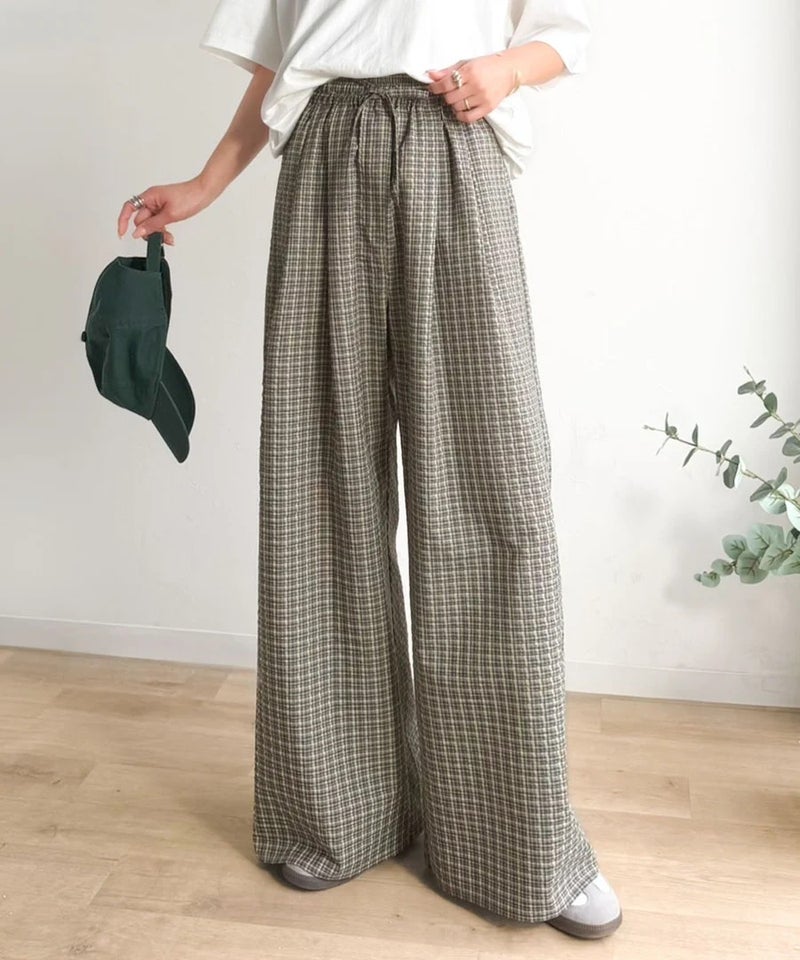 Classical Elf 履くだけでお洒落見え。涼しげ素材で魅せる。サッカーチェックタックワイドパンツ商品画像-11