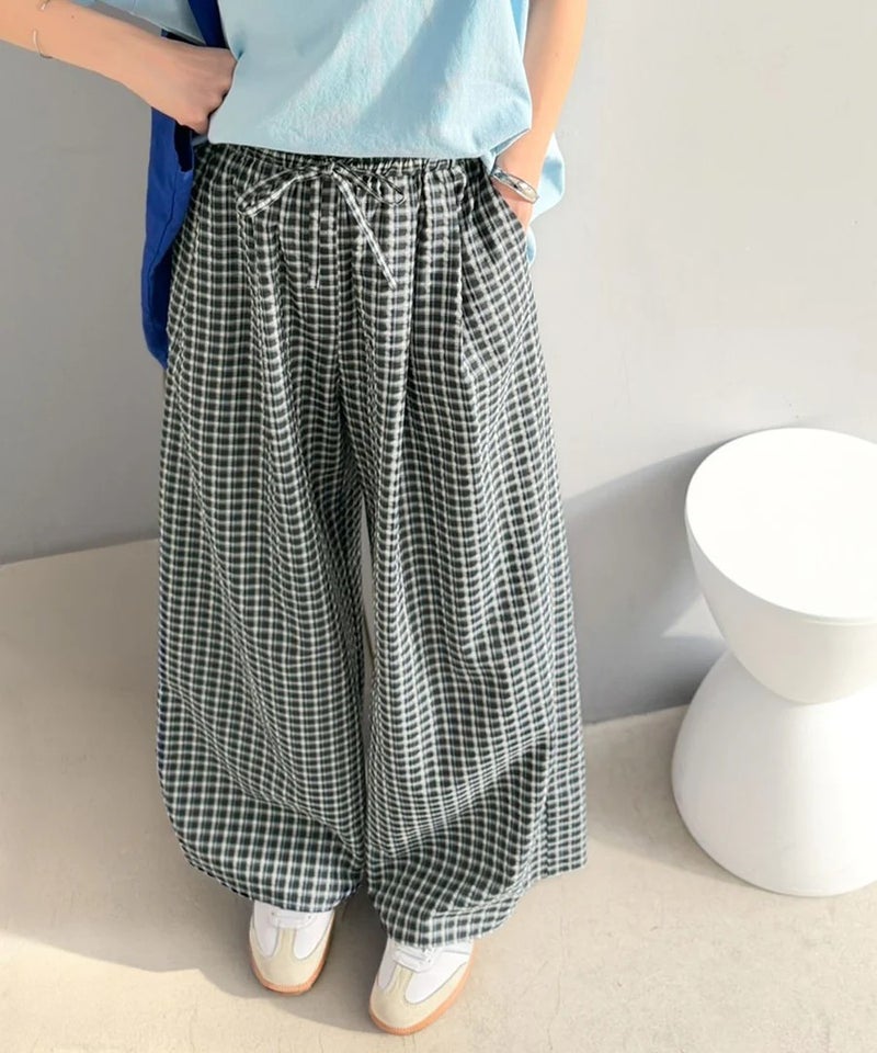 Classical Elf 履くだけでお洒落見え。涼しげ素材で魅せる。サッカーチェックタックワイドパンツ商品画像-21