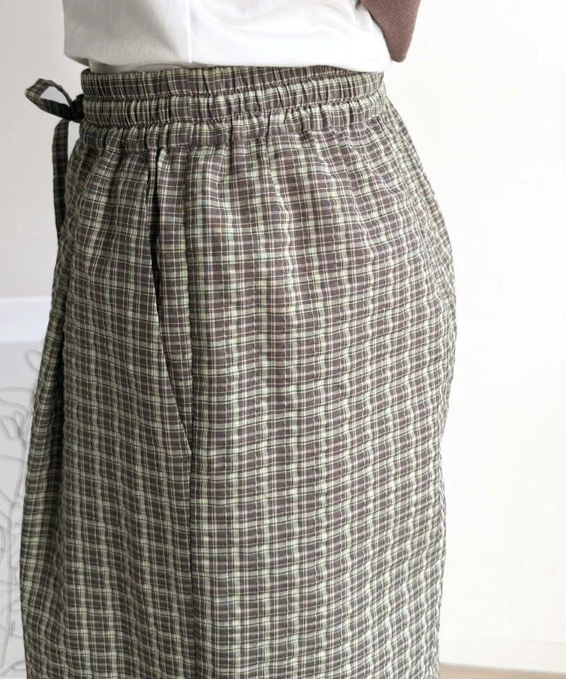 Classical Elf 履くだけでお洒落見え。涼しげ素材で魅せる。サッカーチェックタックワイドパンツ商品画像-30