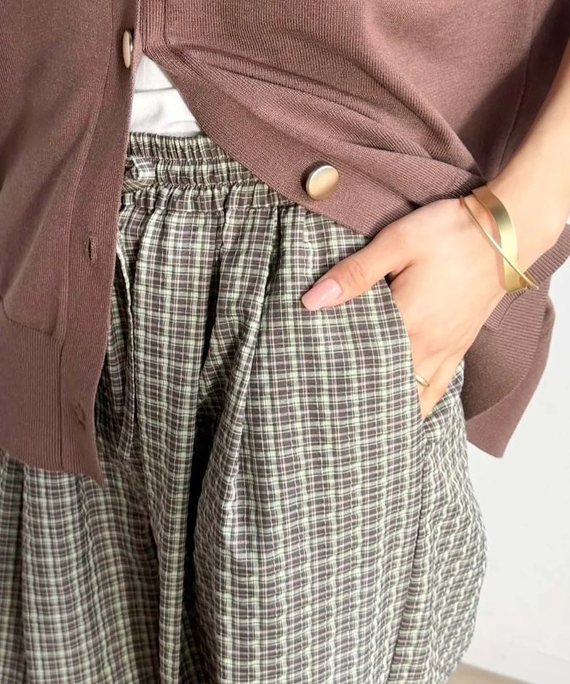 Classical Elf 履くだけでお洒落見え。涼しげ素材で魅せる。サッカーチェックタックワイドパンツ商品画像-31