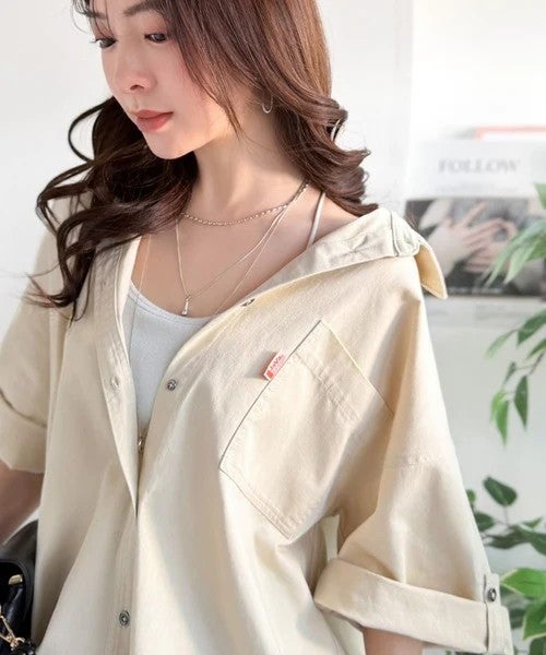 Classical Elf　《JaVaジャバコラボ》さらっとプラス1枚の大人カジュアル♪綿100％ライトオンスデニム素材袖ロールアップシャツ（半袖）商品画像-4