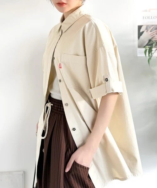 Classical Elf 《JaVaジャバコラボ》さらっとプラス1枚の大人カジュアル♪綿100%ライトオンスデニム素材袖ロールアップシャツ(半袖)商品画像-9