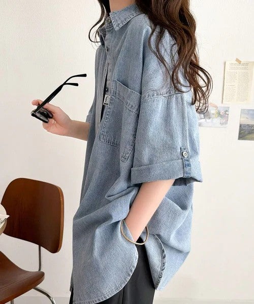 Classical Elf 《JaVaジャバコラボ》さらっとプラス1枚の大人カジュアル♪綿100%ライトオンスデニム素材袖ロールアップシャツ(半袖)商品画像-24