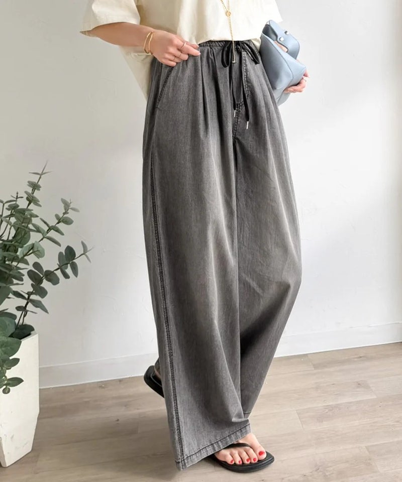 Classical Elf　《JaVa ジャバコラボ》まるで呼吸するような軽やかさ。綿100％シワ加工デニム2タックイージーパンツ商品画像-3