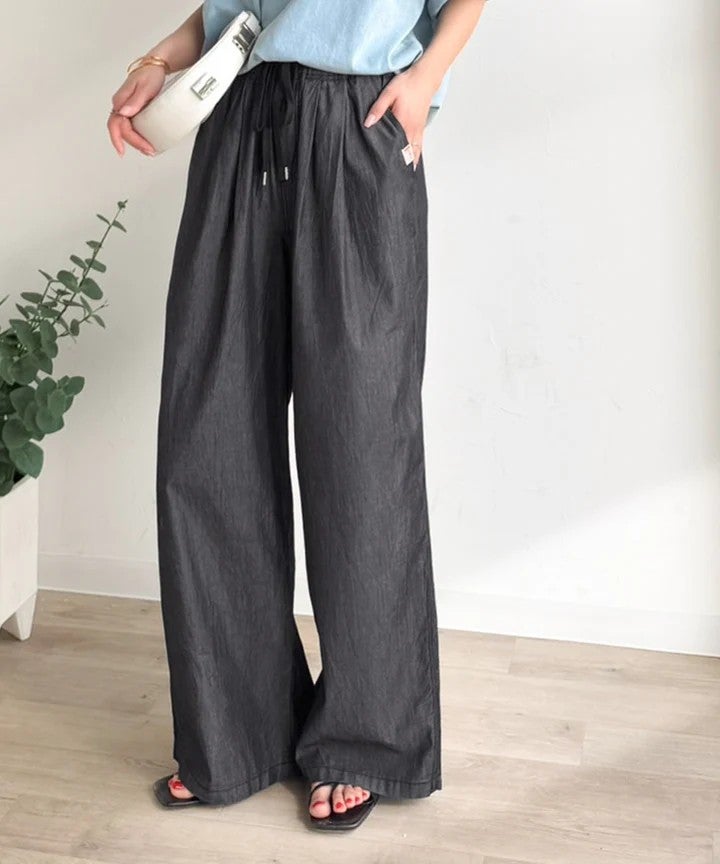 Classical Elf　《JaVa ジャバコラボ》まるで呼吸するような軽やかさ。綿100％シワ加工デニム2タックイージーパンツ商品画像-9