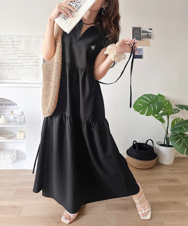 Classical Elf 【UVカット ・吸湿速乾 ・防シワ機能付き】ヘルシーな肌見せで、抜け感のある大人カジュアル♪サッカーハーフジップフレンチスリーブティアードワンピース商品画像-13