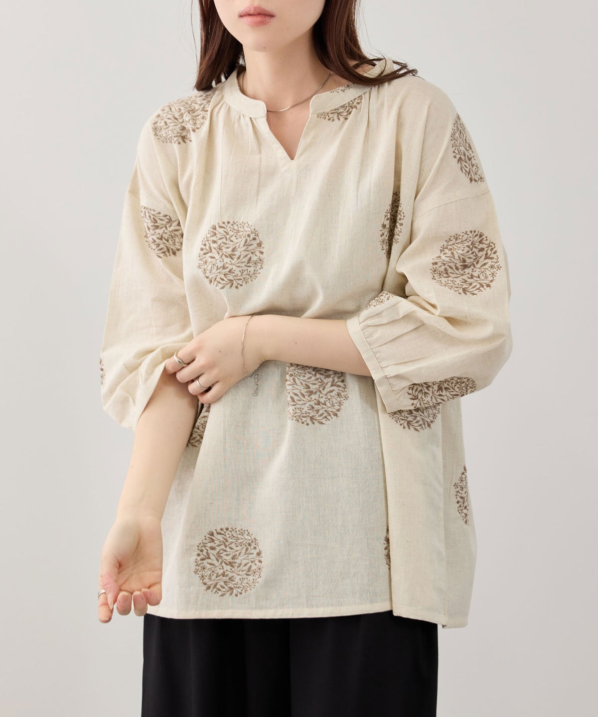 Free Nature インドファブリック 刺繍プルオーバー レディース