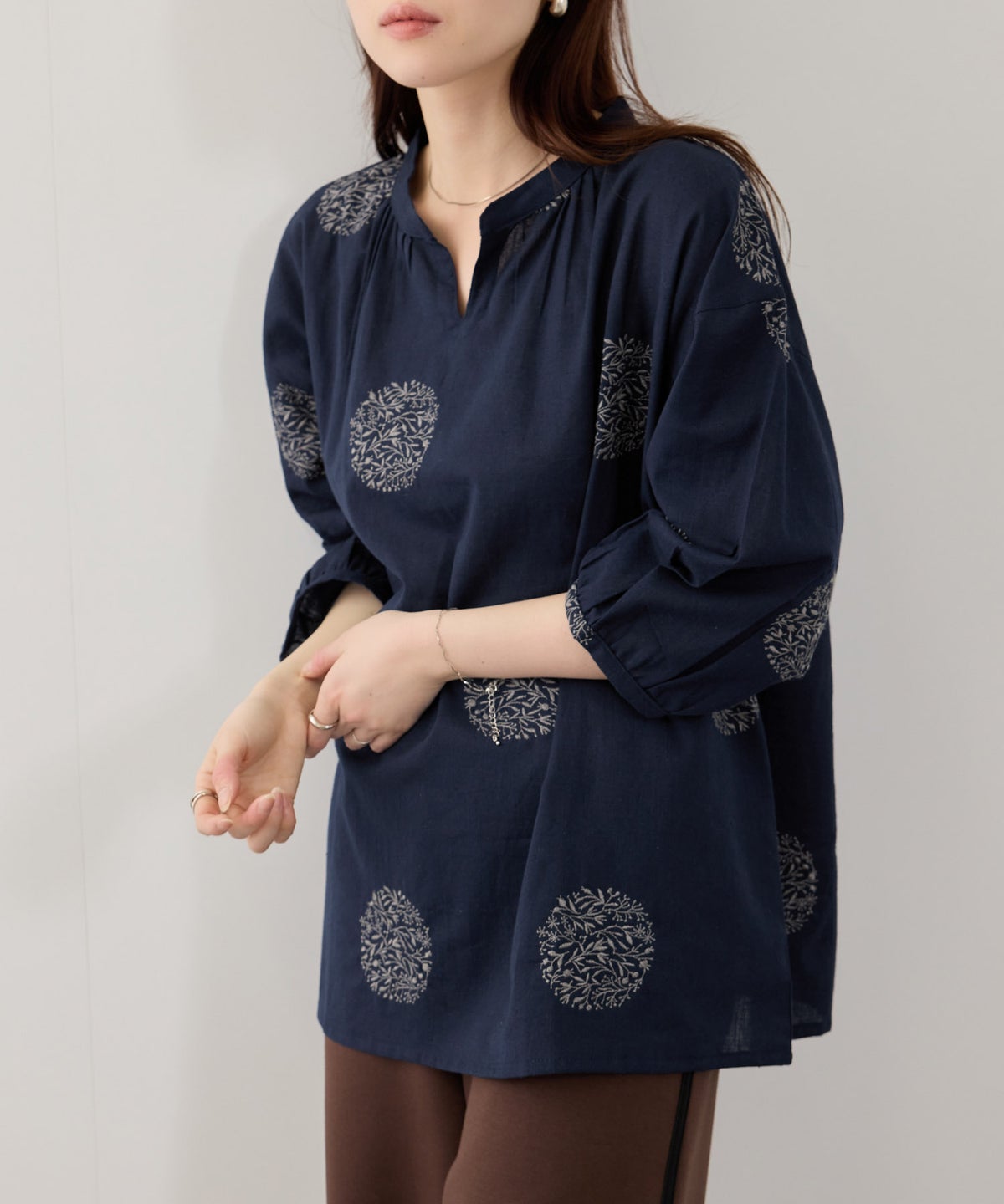 Free Nature インドファブリック 刺繍プルオーバー レディース