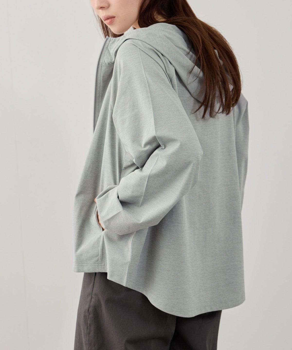 [期間限定価格]NAVY SARARI 天竺UVカットパーカー レディース