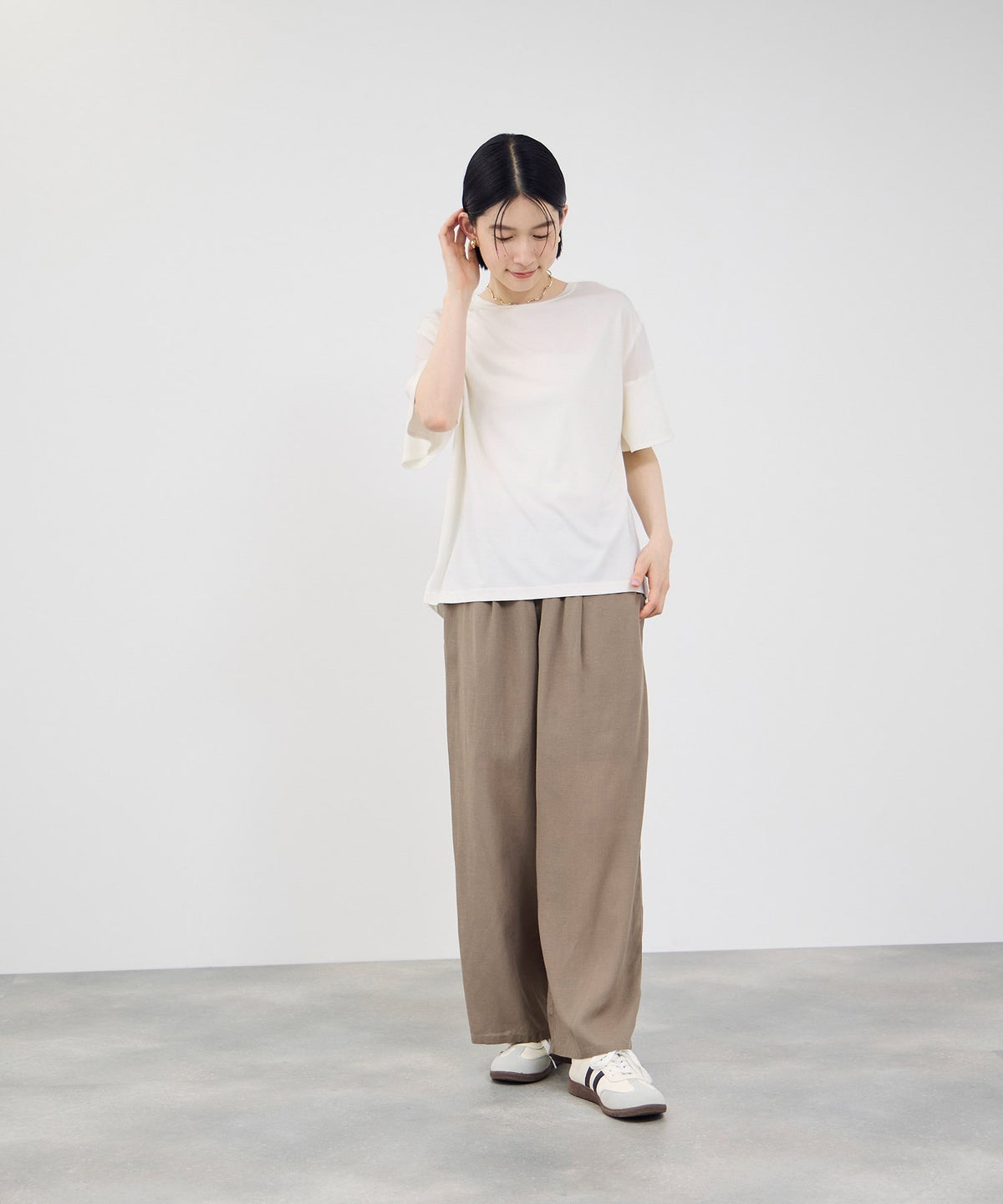 Idnes 異素材ドッキング シアーフレアスリーブ Tシャツ レディース メール便 対応商品