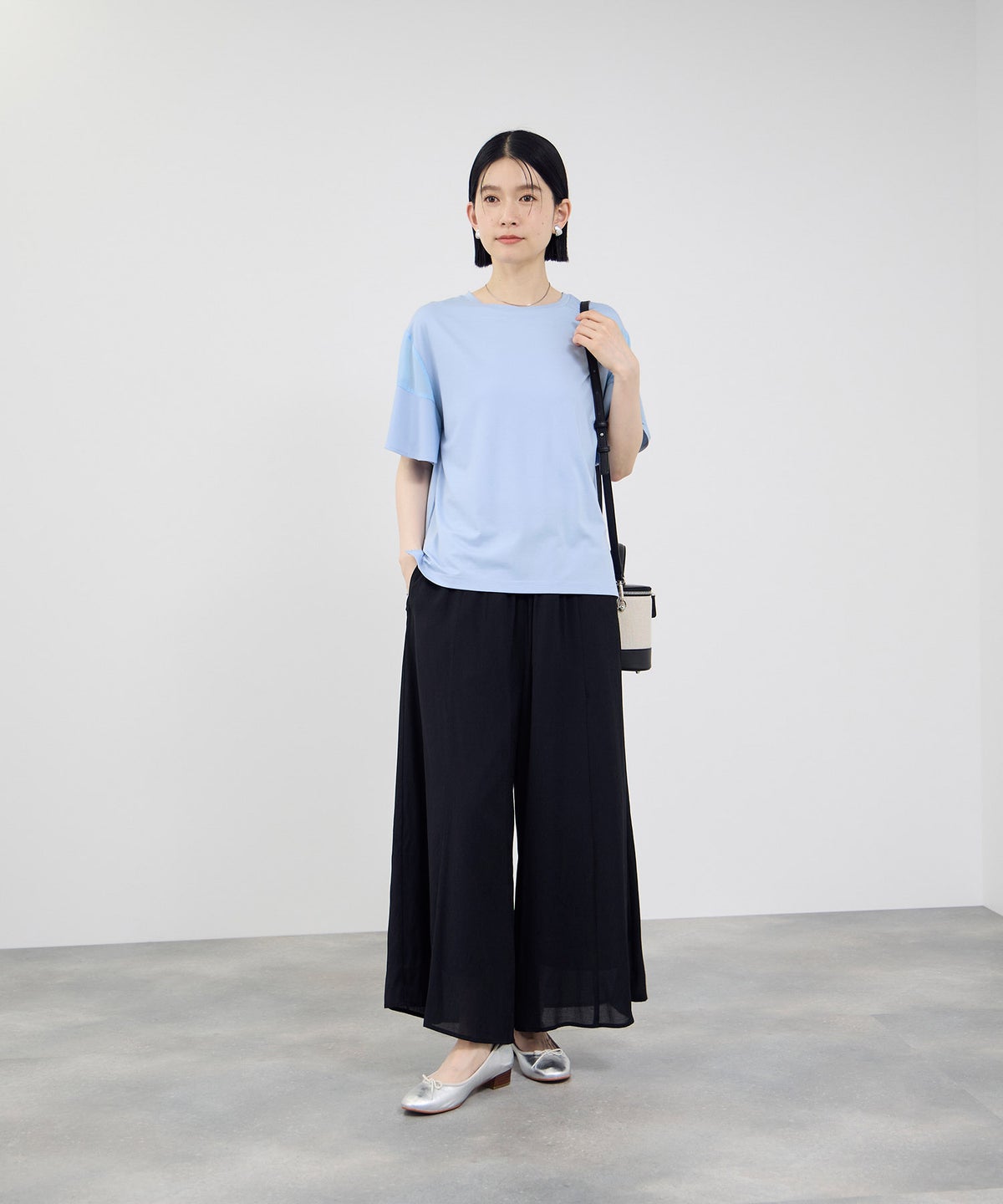 Idnes 異素材ドッキング シアーフレアスリーブ Tシャツ レディース メール便 対応商品