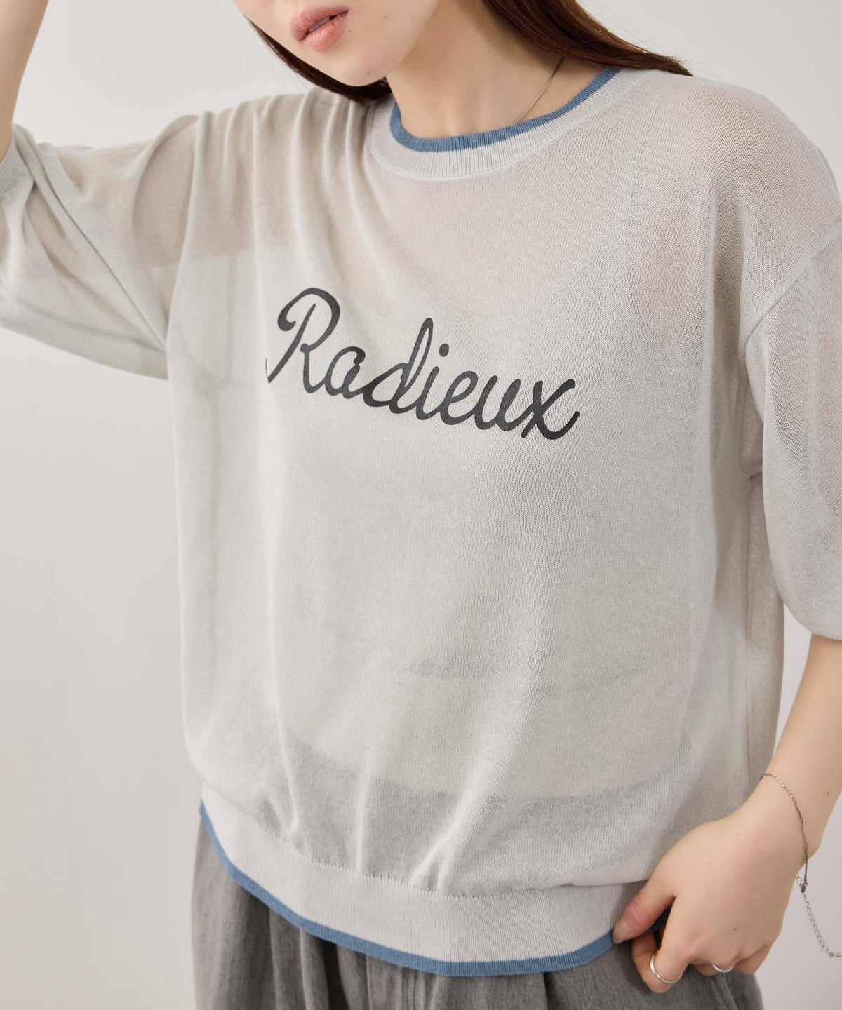 NAVY SARARI ロゴプリント シアーニットプルオーバー 配色ライン レディース