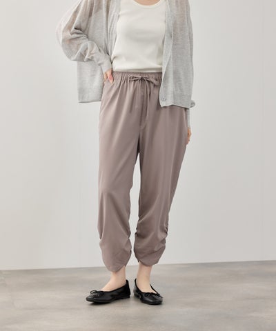 ストレッチ裾シャーリングクロップドパンツ レディース