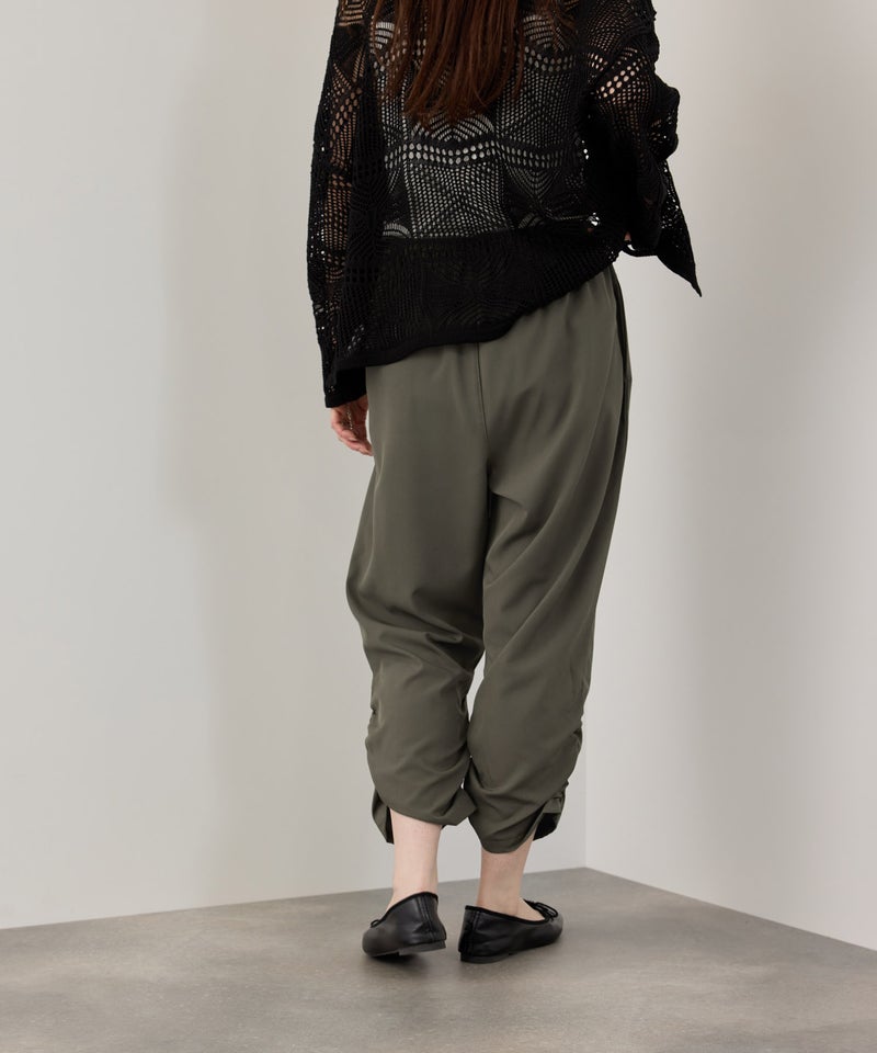 ストレッチ裾シャーリングクロップドパンツ レディース商品画像-15