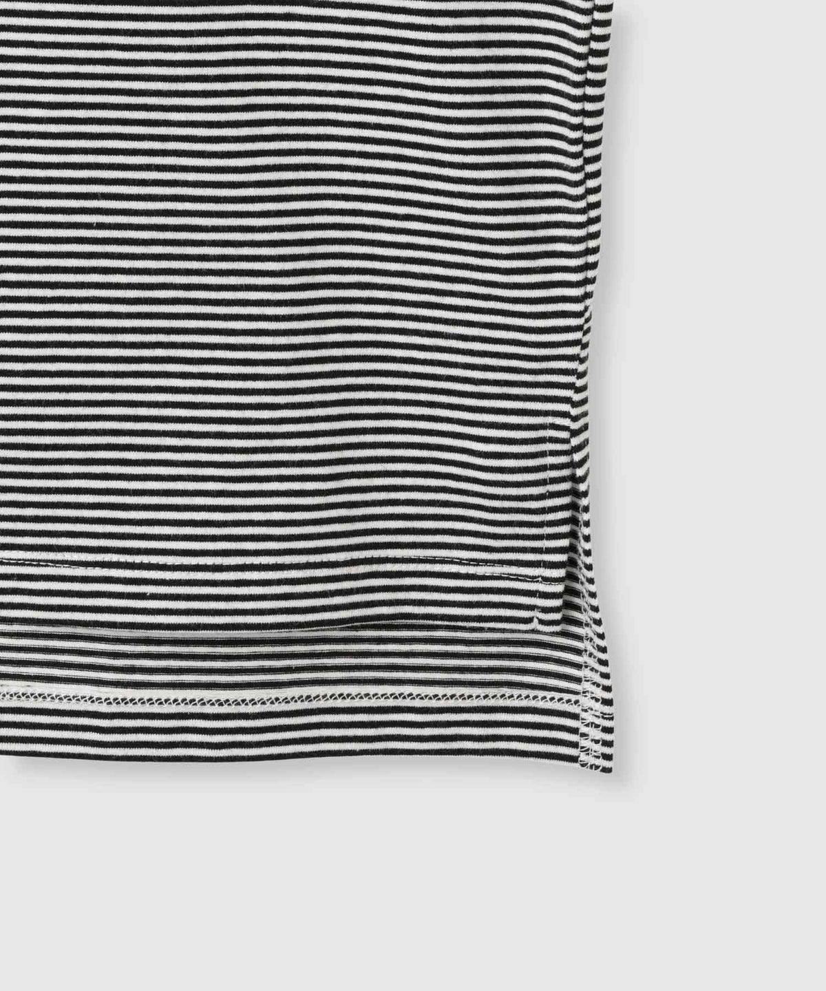 Idnes ピンボーダーロゴTシャツ レディース メール便 対応商品