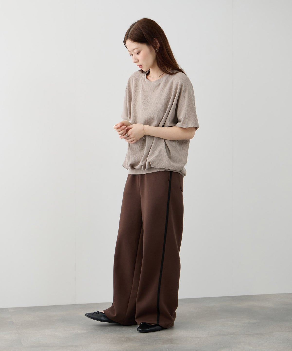 NAVY SARARI 裾タックシボプルオーバー レディース メール便 対応商品
