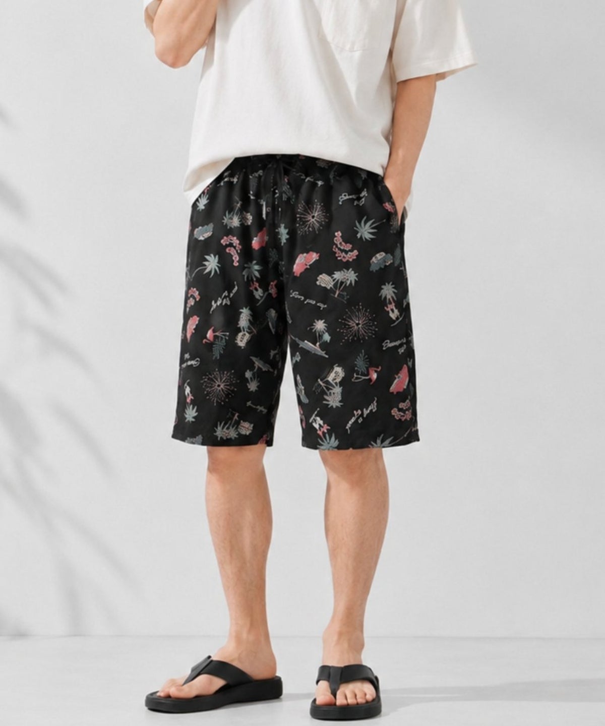NAVY SARARI ハニカムメッシュ 総柄プリント ショートパンツ メンズ