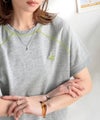 垢抜け配色で大人の抜け感プラス。胸刺繍ラグラン配色ステッチミニ裏毛TEE商品サムネイル-2