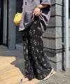 さらりとした楊柳プリーツ。ウエストゴムでストレスフリーな穿き心地。総柄楊柳プリーツパンツ商品サムネイル-11