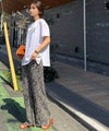さらりとした楊柳プリーツ。ウエストゴムでストレスフリーな穿き心地。総柄楊柳プリーツパンツ商品サムネイル-29