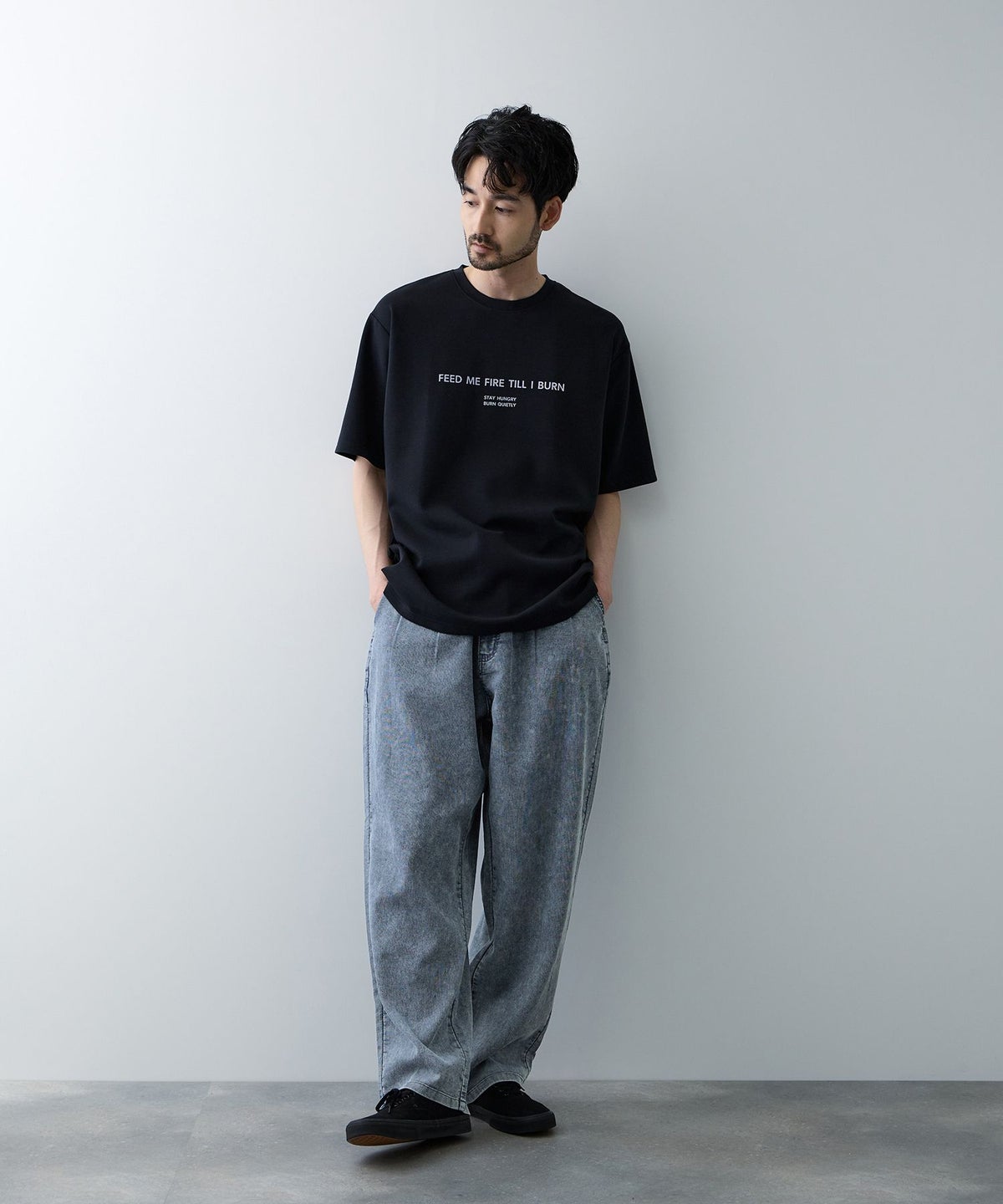 NAVY ブリーズデニム ワイドテーパードパンツ メンズ