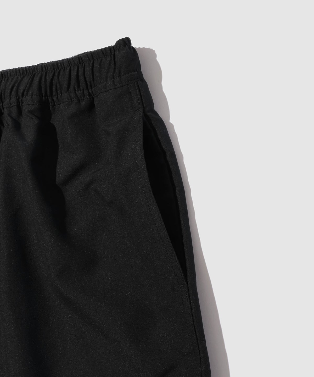 NAVY ポリピーチショートパンツ メンズ
