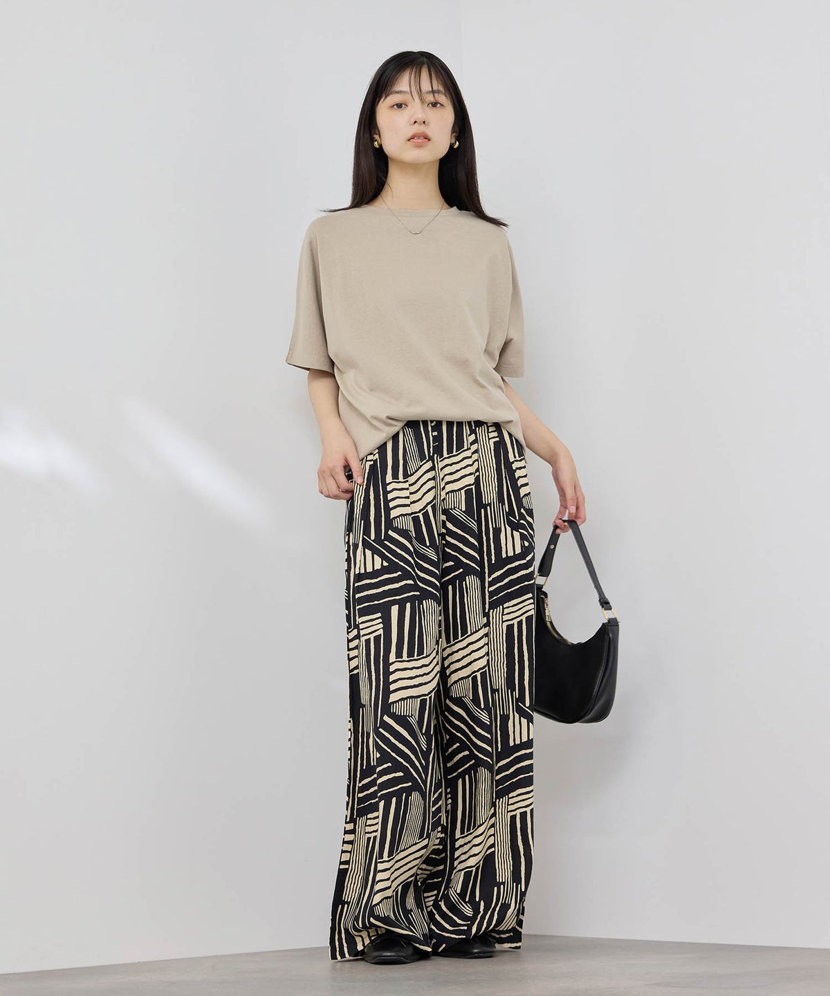 [期間限定価格]NAVY SARARI 接触冷感 ドルマンシルエット UVカットTシャツ レディース メール便 対応商品